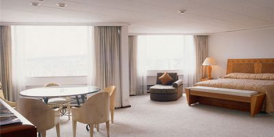 HILTON COLON QUITO PORTADA HILTON COLON QUITO PORTADA